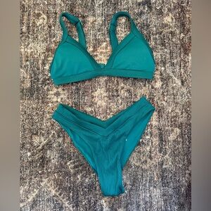 One One Swimwear - Ribbed V‑Neck Bikini Set in Teal